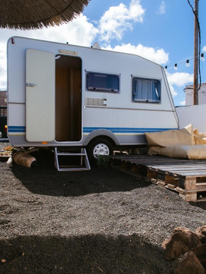 Glamping Caravan Lanzarote Tinajo Exterior foto